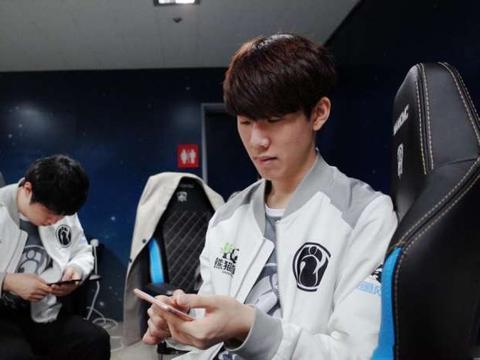 3DMAX 和 Astralis 晋级 FISSURE Playground #1 季后赛